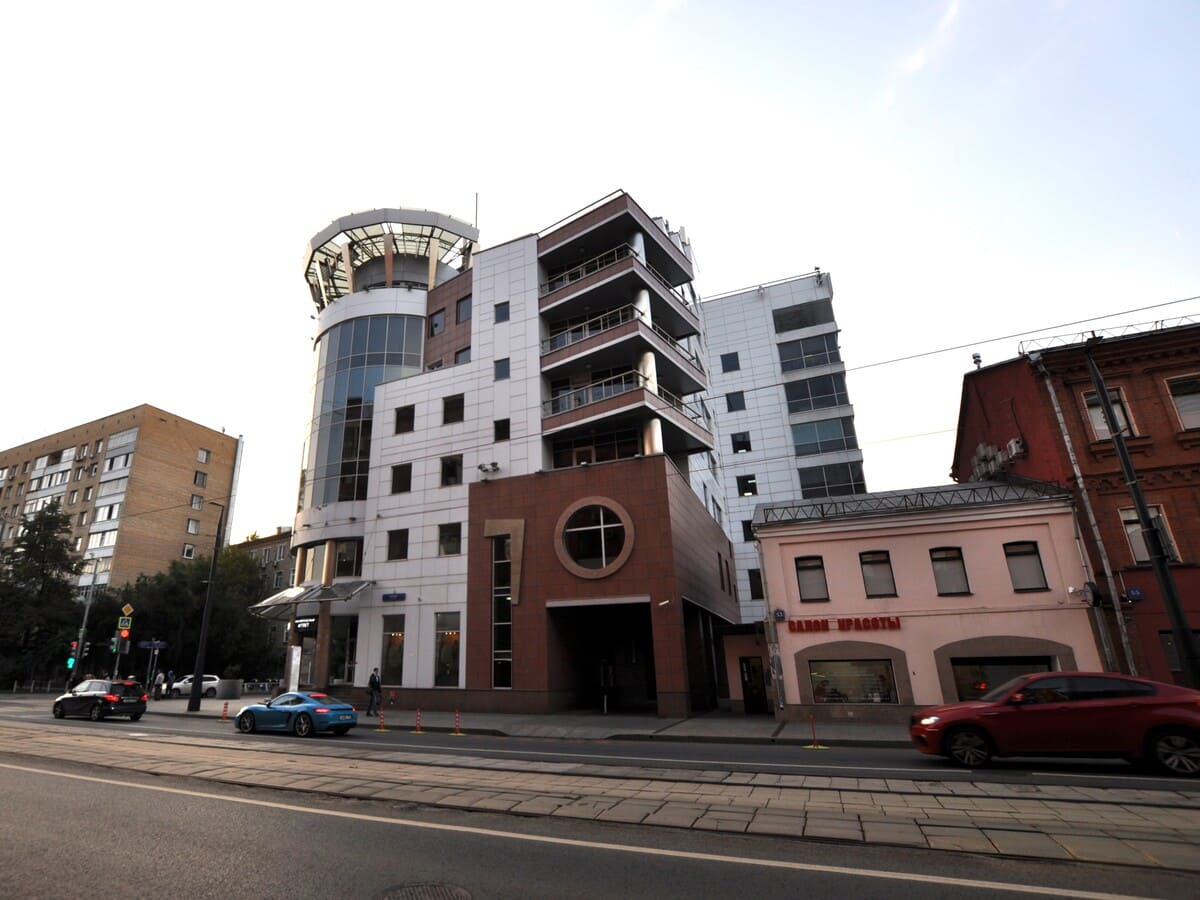 Офисы от 950 до 1100 кв.м. в аренду и продажу в Москве и Московской области